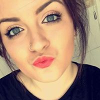 Robyn Slade