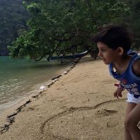 طلال العروي