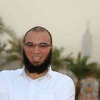 عمرو الحسيني