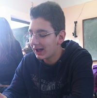 Μανωλης Λυτριβης