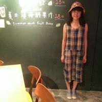 Raphaella Wang