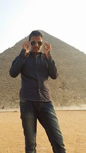 السيد فاروق