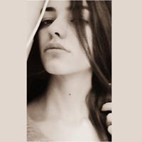 Աննա Մեսրոպյան