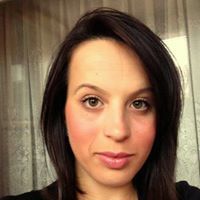 Елизабет Миладинова