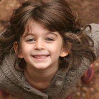 ابتسامة متفائلة
