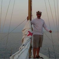 Антон Стоев