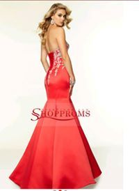 فساتين سهرة