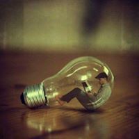 YasḾẽeŋ Łóťfý