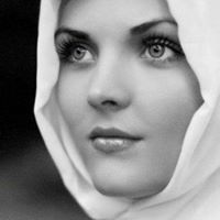 شذى البستاني