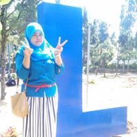 Neneng Rachmalia