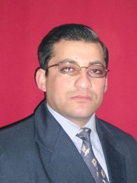 ايمن ابو عرام