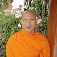 หลวงพี่ พระมหา