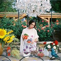 Б. Энхцэцэг