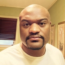 Leon Travis