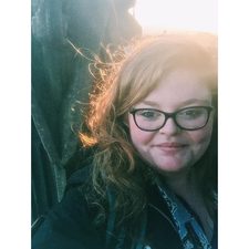 Molly (ExuberantReads)