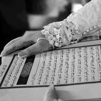 عائشة المسلمة