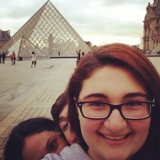 Chloe (thebookgiraffe)