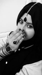 خلود النيفر