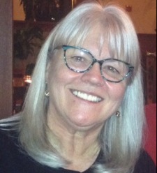 Dana Holmstrom