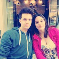 Σταθης Τζαβελλας