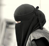 الباحثه مروة