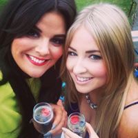 Lauren E Howes