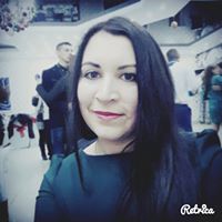 Леся Українець