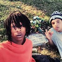 RedAlmighty NeverFold