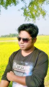 Präséñjíţ Ádhíkárý