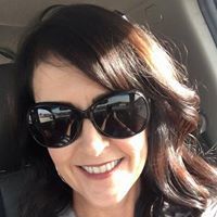 Angela Holder