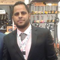 مصطفى السماحى