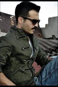 Üzüm Onur
