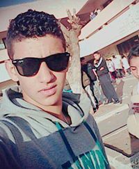 ايمن احميتي