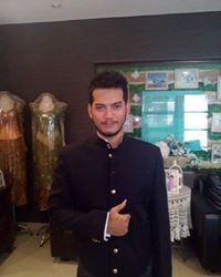 R Arya