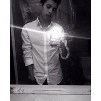 Mauricio Flores Olivares