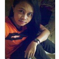 Claudia Putri