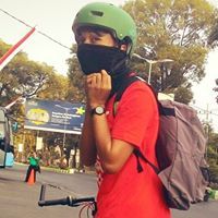 Eeng Ahmadi
