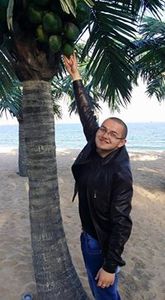 Яни Табаков