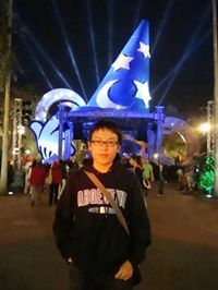 Zhenggang Xu