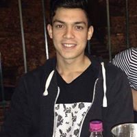 Πετρος Βουρτσης