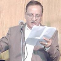 الكاتب والشاعر