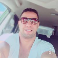 خالد المنصوري