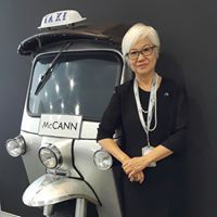 P'Paew Apinya