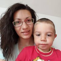 Веселина Настева