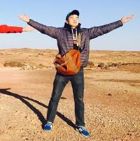 Б. Дамбацэрэн