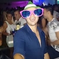 Радослав Николов