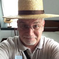 Stephen Manos