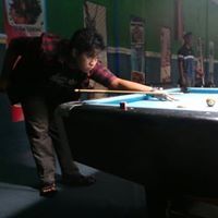 Risky Alvian