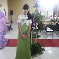 Komang Safitri