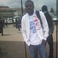 Moses Mapesa
